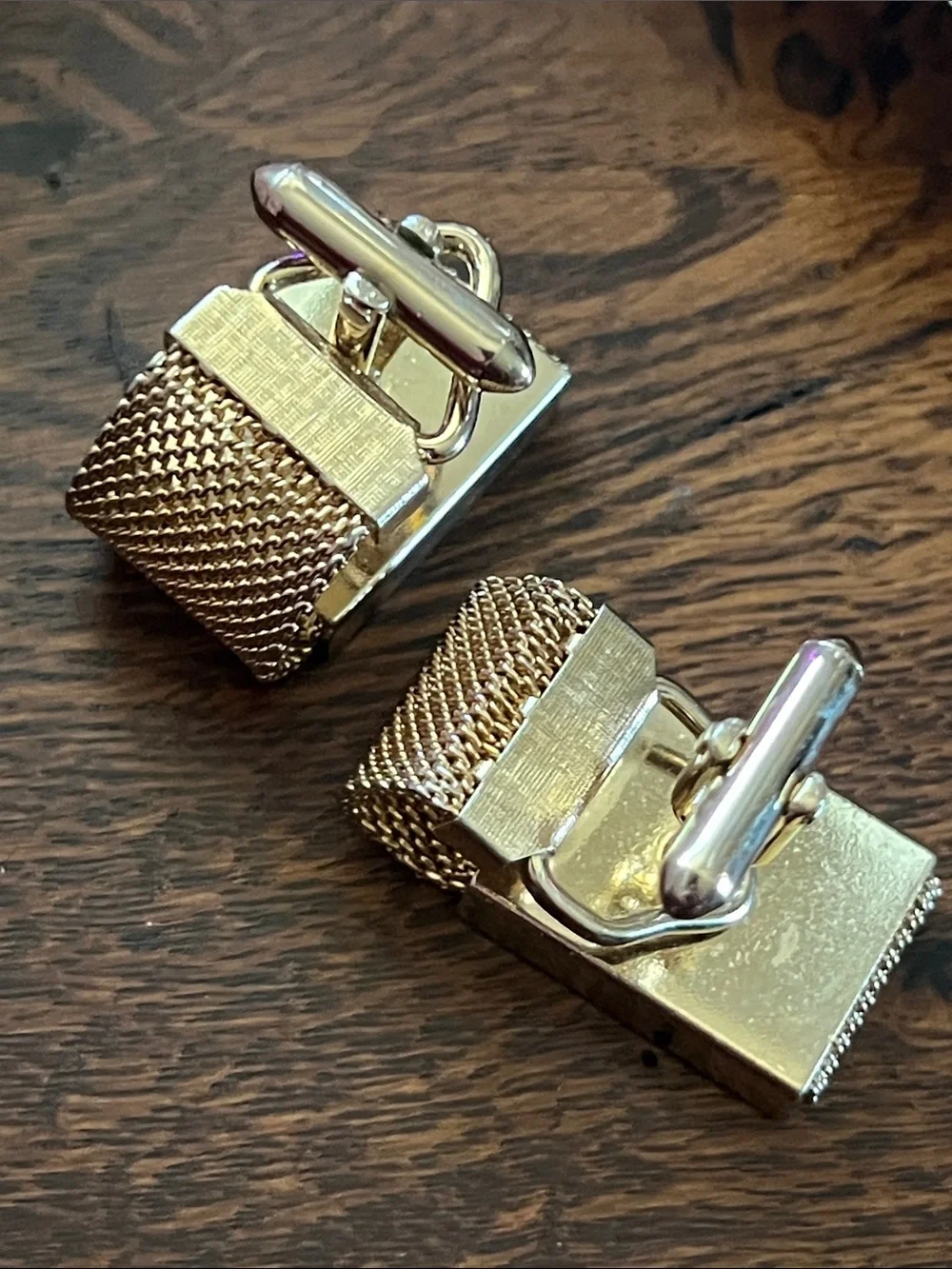 Vintage SWANK Engravable Gold-tone Mesh Cufflinks